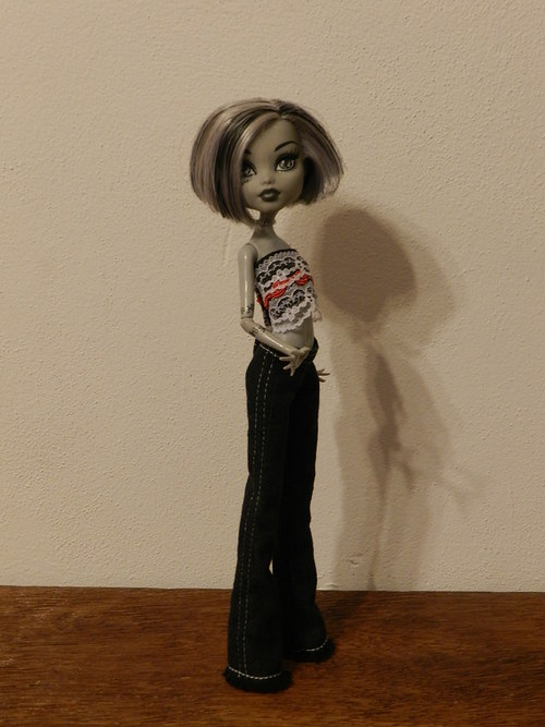 Obleček pro Monster high — foto 1