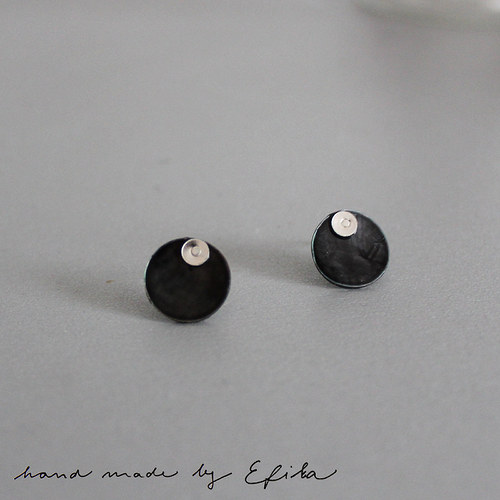 Black Simple — foto 1