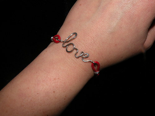 Náramek love — foto 1