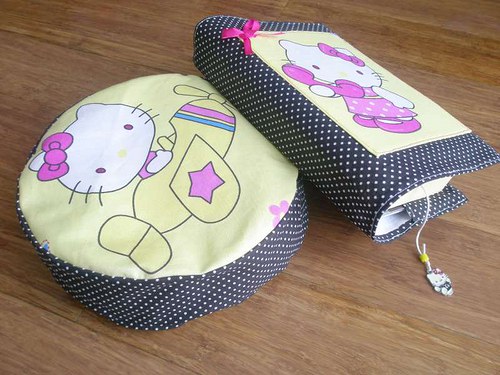 Dětský sedáček pohankový - Hello Kitty — foto 1