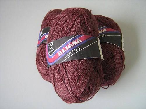 Pletací příze Aliana - 300 g — foto 1