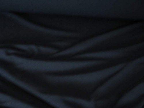 Šaty černé z úpletu — foto 1