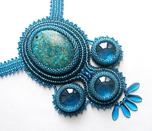 The blue one — foto 1