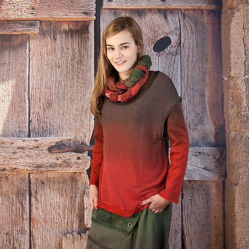 Triko přetočený výstřih - vel.M — foto 1