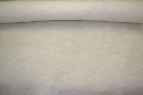Vatelín 100g/m2 šíře 150cm