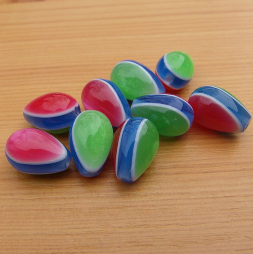 Pruhované kapky - resin - 10 x 15 mm - 5 kusů