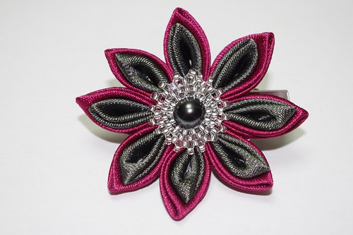 Kanzashi brož — foto 1