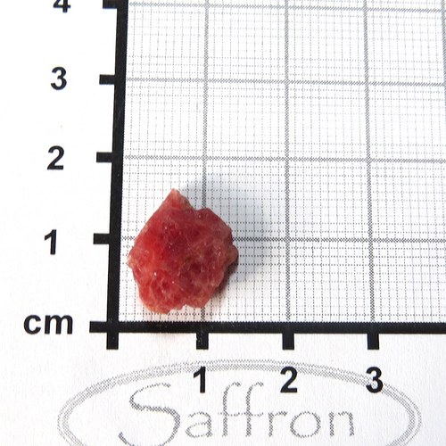 Surový spinel Tanzánie, č.21 — foto 1