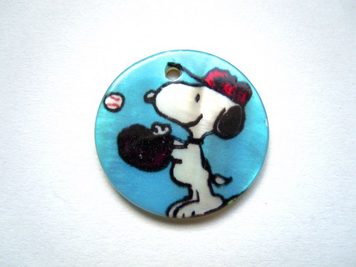 Perleťový přívěšek Snoopy — foto 1