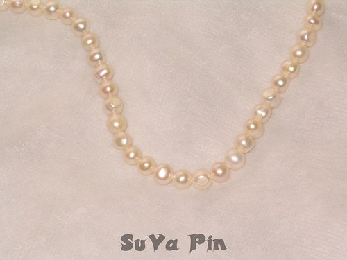 Perly říční (sladkovodní) bílé 7~8mm , šňůra 36cm