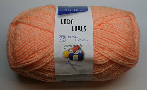 Lada Luxus - 53101 (meruňka)
