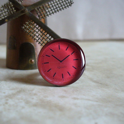 Red clock - prstýnek velký — foto 1