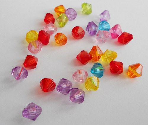 Akrylové lucerničky MIX 8mm 25g cca 90ks