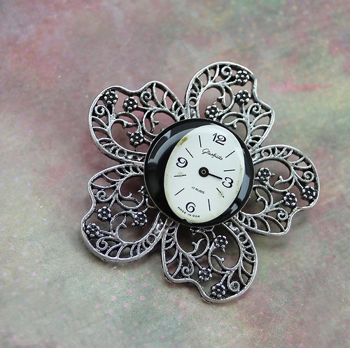 Flower brooch — foto 1