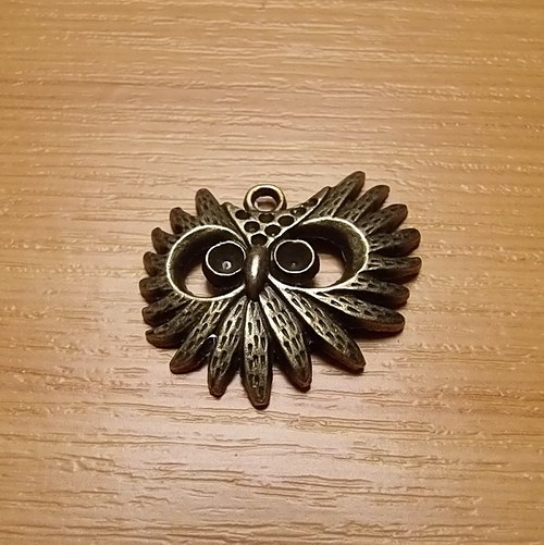 Sova - starobronz - 31mm x 29mm