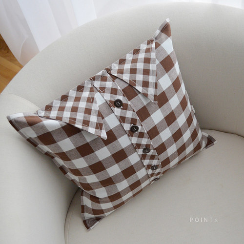 Polštář Košiláček (hnědá kostka II) — foto 1