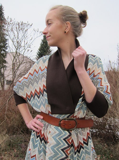 Smetanová - modrá - hnědá — foto 1