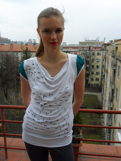 Tričko — foto 1