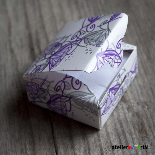 Papírová krabička GRAFIC - Diamant violet S