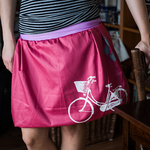 Balloons and bycicles dark SLEVA! — foto 1