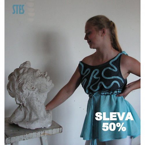Modrá halenka — foto 1