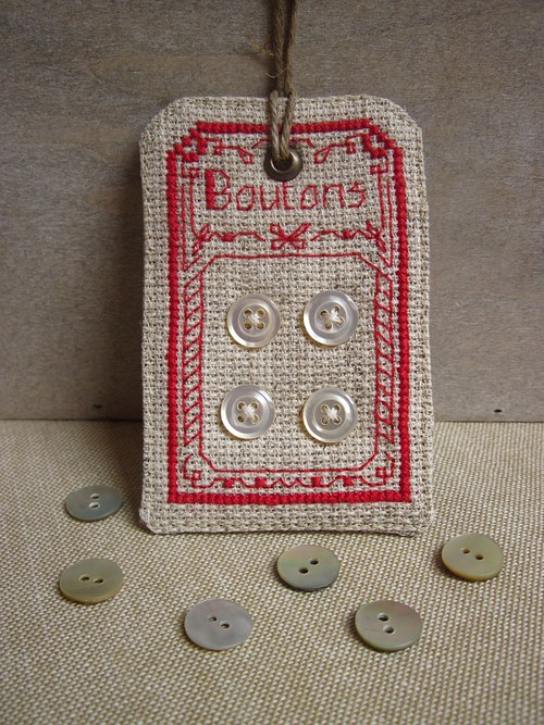 Štítek Boutons — foto 1