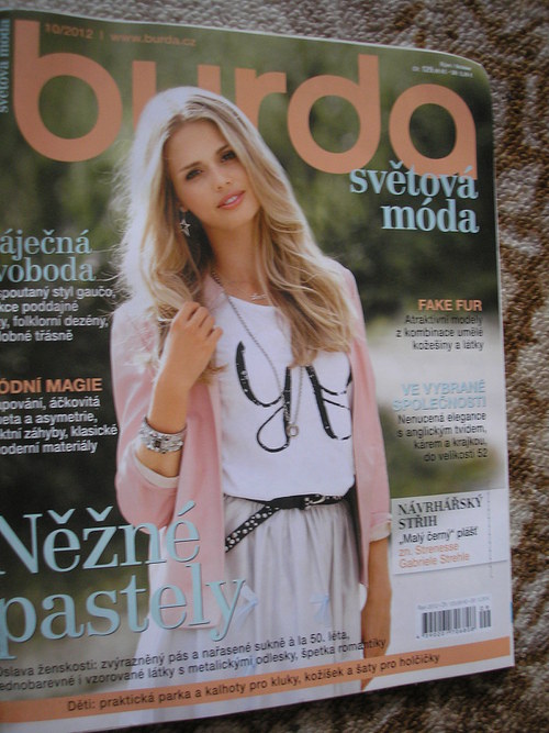 Časopis BURDA — foto 1