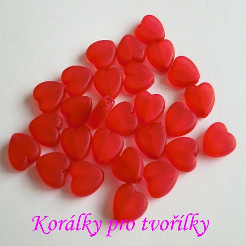 Akrylová srdíčka matná červená 10ks — foto 1