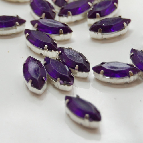 Šaton broušený v kovovém pouzdře 14x6mm 5ks NK-3