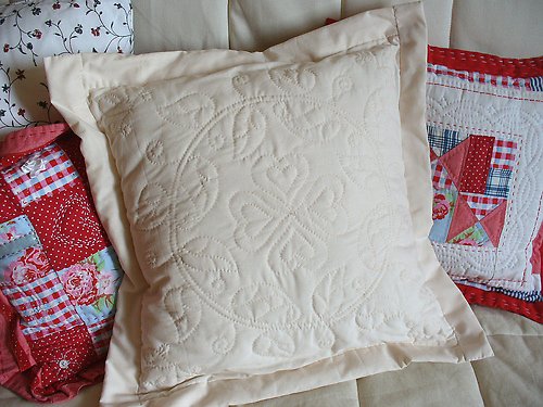 Quiltovaný patchwork polštář — foto 1