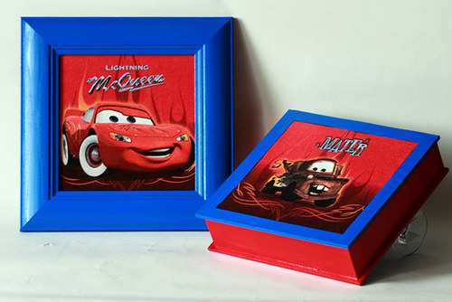 Krabička a obrázek Cars