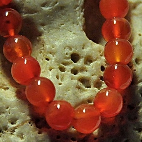 KAR240 Karneol kulička 8mm světlejší — foto 1