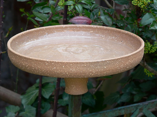 Pítko / krmítko pro ptáčky, cca 30cm