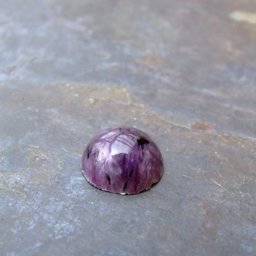 Čaroit- kabošon č.935 — foto 1