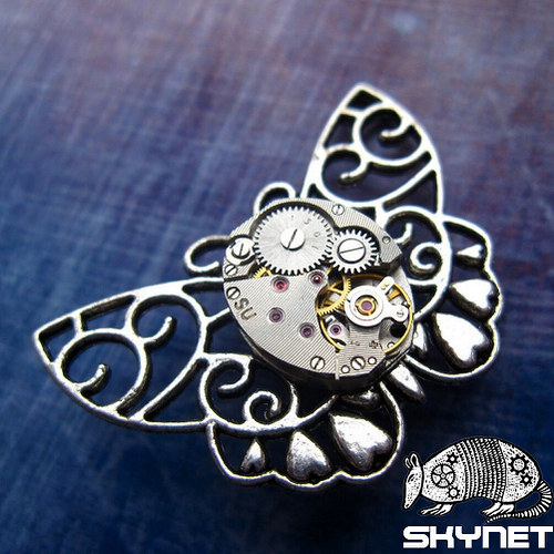Steampunkový motýlek - brož — foto 1