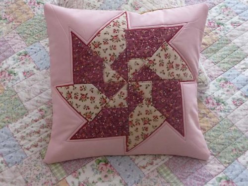 Patchwork polštář — foto 1