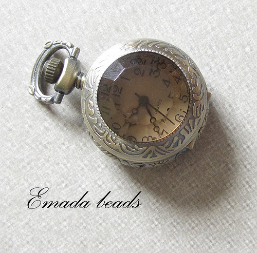 Hodiny mini vintage III., průměr 2,6 cm — foto 1