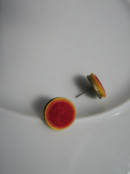 Red Yellow — foto 1