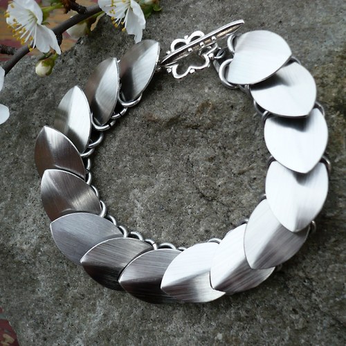 Šupináč silver - náramek — foto 1