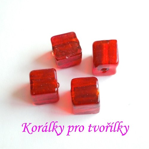 Červené kostky se stříbrným středem 10mm/4ks