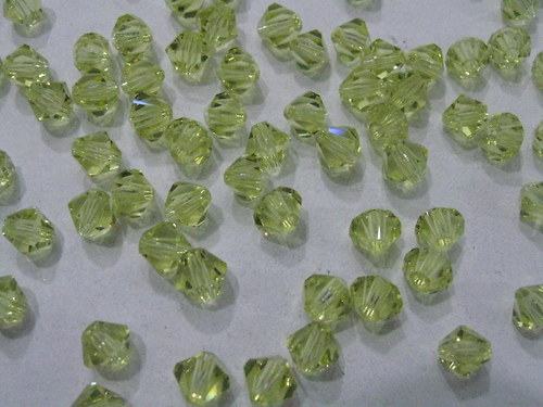 Sluníčka 6mm cca 80 ks-sklo