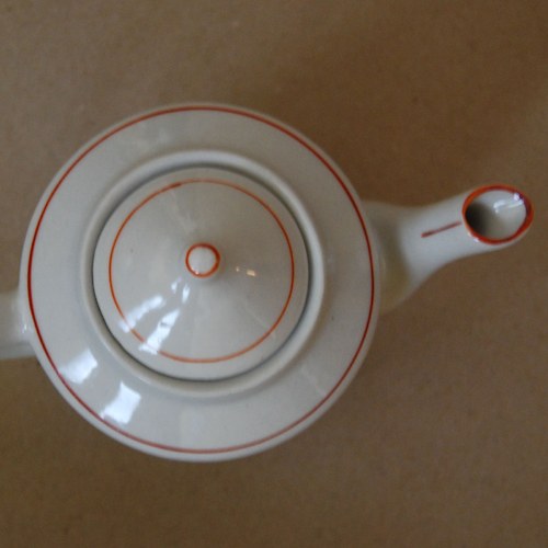 Porcelánová konvička — foto 1