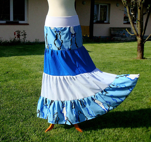 Maxisukně modro-modrá - sleva ze 740,- — foto 1