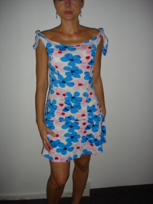 Letní šaty "uzly",vel.38 — foto 1