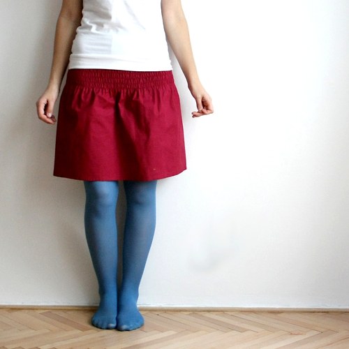 Žabka tmavě červená :) — foto 1