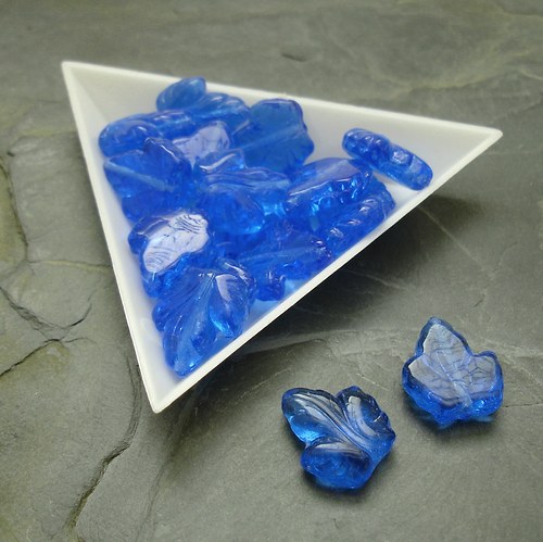 Mačkané korálky 16x14mm - 5 ks