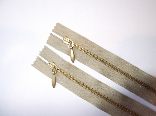 Zip s ozdobným táhlem, 14 cm — foto 1