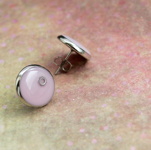 Light pink circles — foto 1