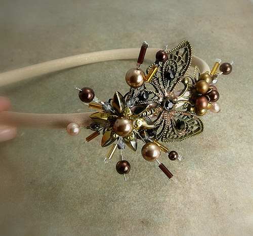Čelenka : " Golden butterfly " — foto 1