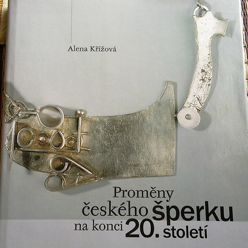 Proměny českého šperku — foto 1